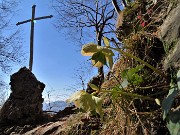 02 Alla croce in memoria del partigiano Peter sul sentiero della Cornabusa 